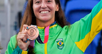 Luisa Stefani e Gabriela Dabrowski são vice-campeãs em Wimbledon