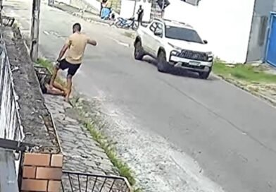 Adolescente baleado após ser confundido com criminoso diz que saiu mais cedo da escola para comprar bolo de aniversário da mãe
