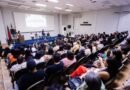 Leo Bezerra abre capacitação e reforça compromisso com a humanização na Saúde