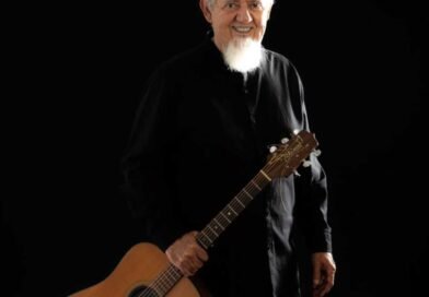 Milton Dornellas celebra 50 anos de carreira e retorna aos palcos com show inédito Milton Dornellas celebra 50 anos de carreira e retorna aos palcos com show inédito
