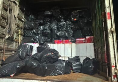 PRF-PB apreende carga com quase 26 mil pactos de cigarros contrabandeados do Paraguai