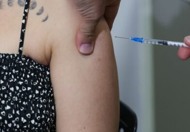 Cabedelo realiza Dia D de Multivacinação com foco na prevenção do sarampo e das meningites neste sábado (17)
