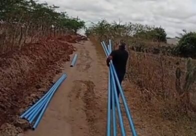 Projeto “Água é Vida”: Prefeitura de Campina Grande inicia construção de adutora na zona rural Projeto “Água é Vida”: Prefeitura de Campina Grande inicia construção de adutora na zona rural