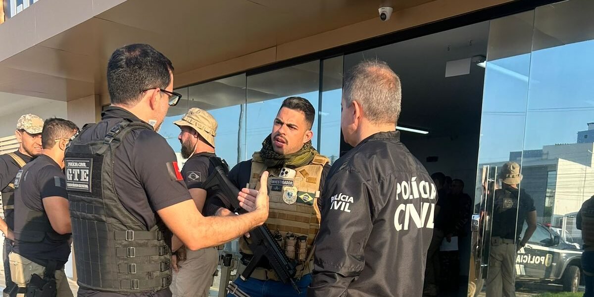 Operação Vestigium prende seis pessoas durante investigação de homicídio em Marcação Operação Vestigium prende seis pessoas durante investigação de homicídio em Marcação