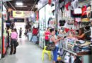 Shoppings populares fecham e mercados têm funcionamento diferenciado no feriado do dia do comerciário