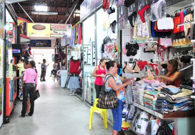 Shoppings populares fecham e mercados têm funcionamento diferenciado no feriado do dia do comerciário Shoppings populares fecham e mercados têm funcionamento diferenciado no feriado do dia do comerciário