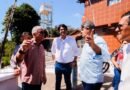 Leo Bezerra inspeciona Largo de Nossa Senhora das Penha e convida população para inauguração do espaço com missa de ação de graças