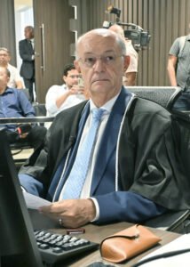 ALUIZIO-BEZERRA-Ednaldo-Araujo-TJPB-214x300 José Ricardo Porto é eleito novo presidente do Tribunal de Justiça da Paraíba