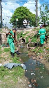 a-3-169x300 Crime ambiental: Câmeras do Smart City flagram descarte irregular de resíduos na área do Rio do Cabelo 