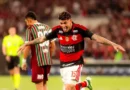 Flamengo mantém a liderança do Brasileirão após rodada de clássicos Flamengo mantém a liderança do Brasileirão após rodada de clássicos