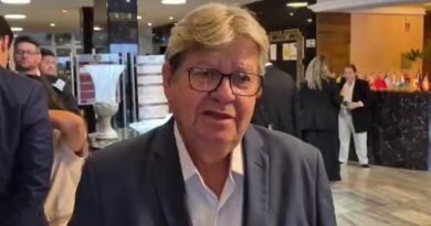 Senador eleito, João reforça engajamento para ampliar votação de Lula na Paraíba